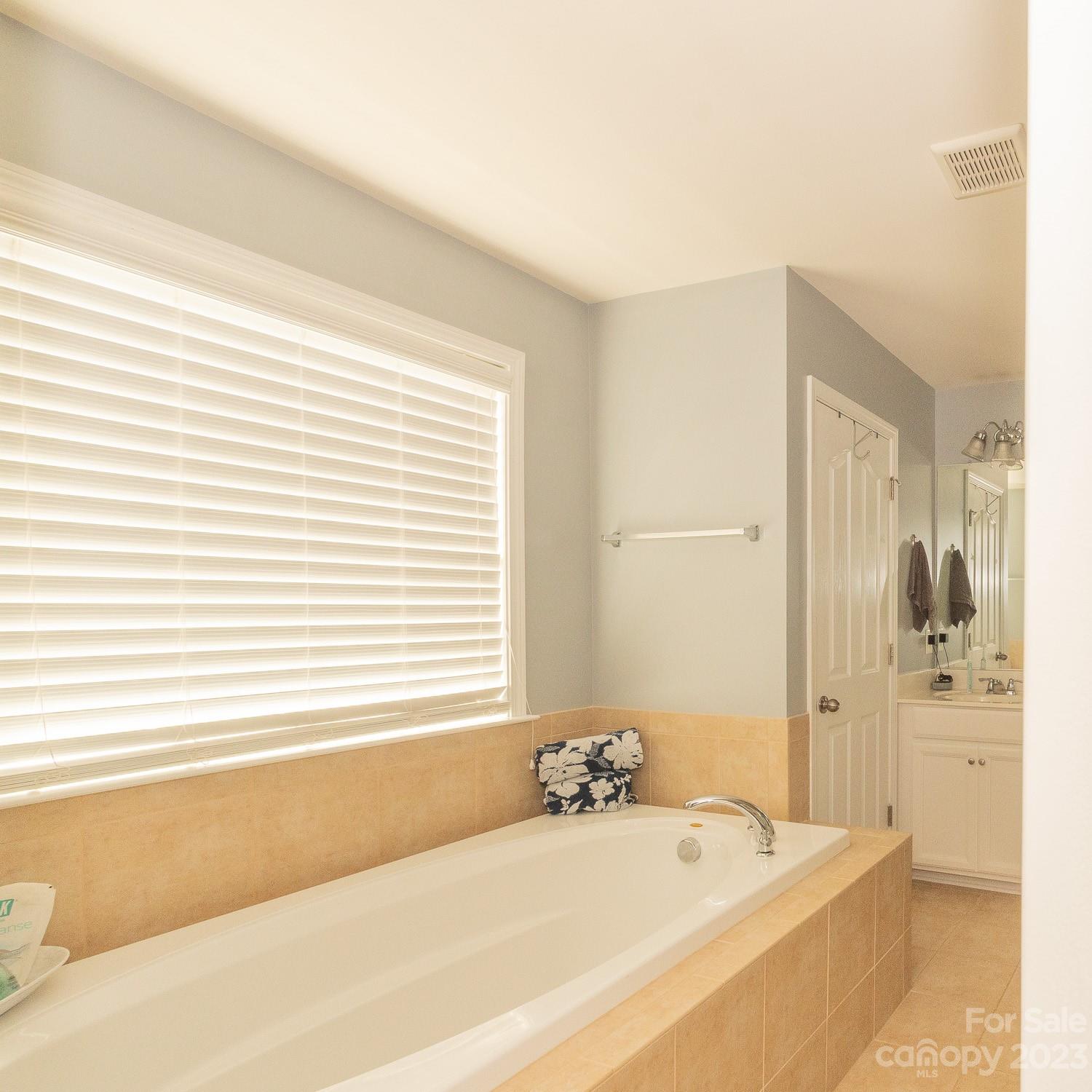 Bridge Pointe - Residential