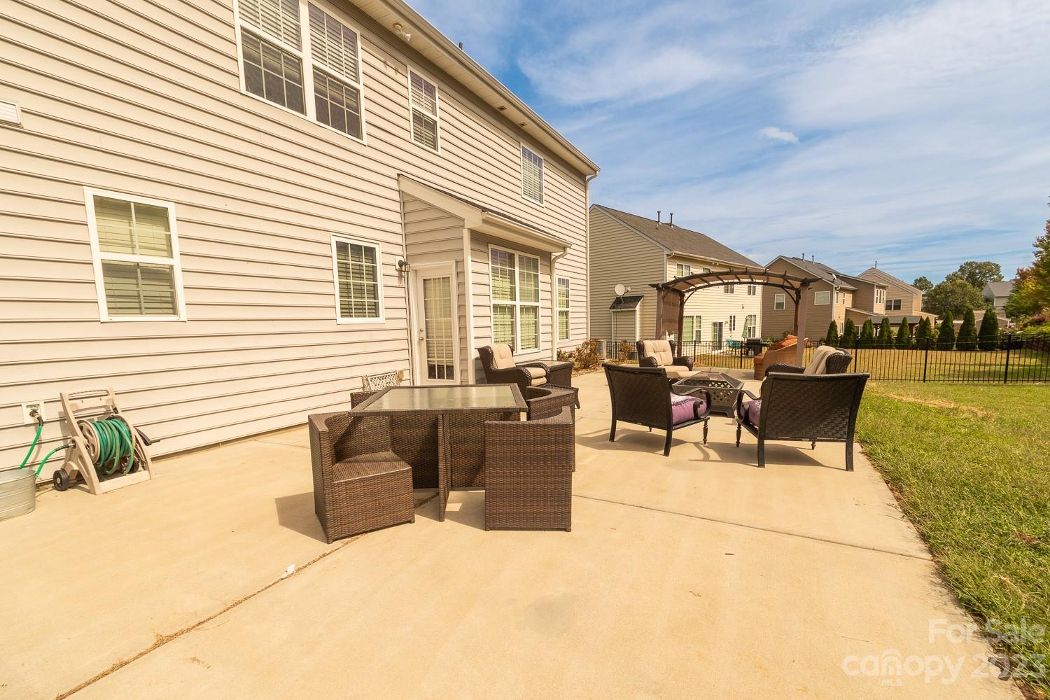 Bridge Pointe - Residential