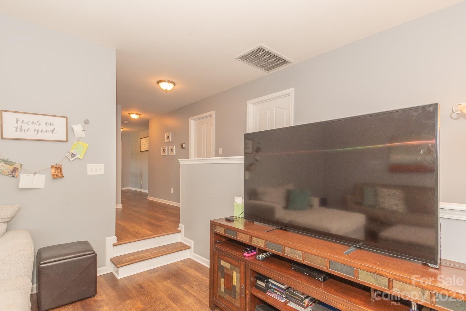 Bridge Pointe - Residential