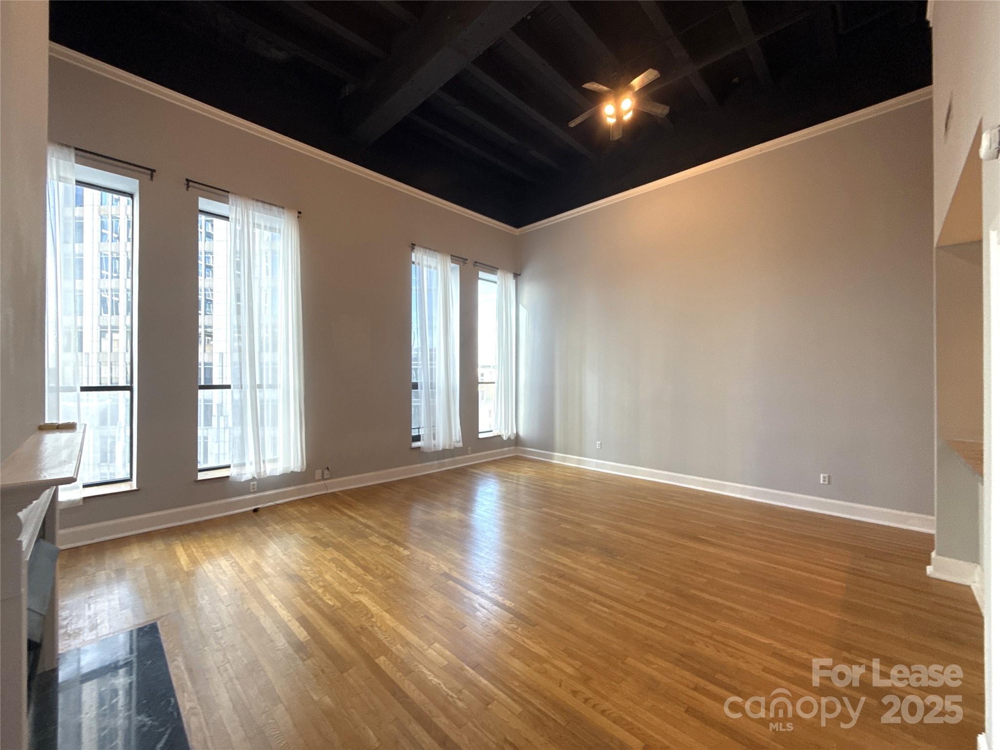 127 N Tryon Street 608