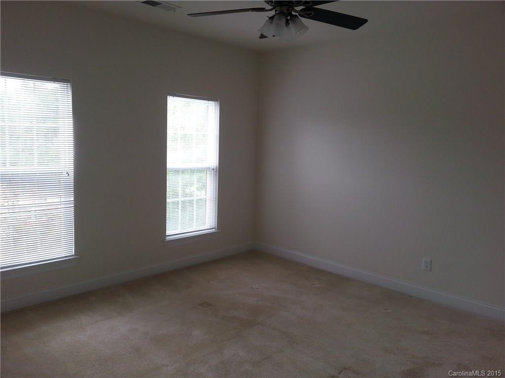 The Palisades - Residential Lease