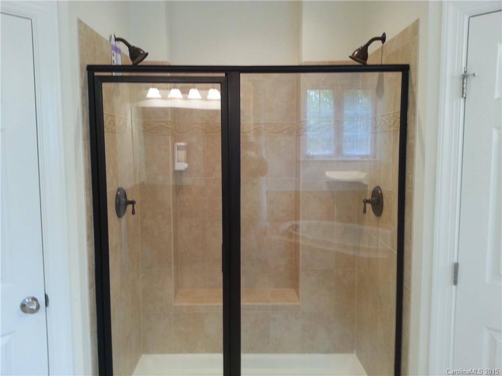 The Palisades - Residential Lease