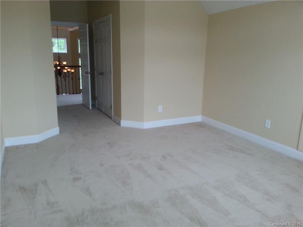 The Palisades - Residential Lease