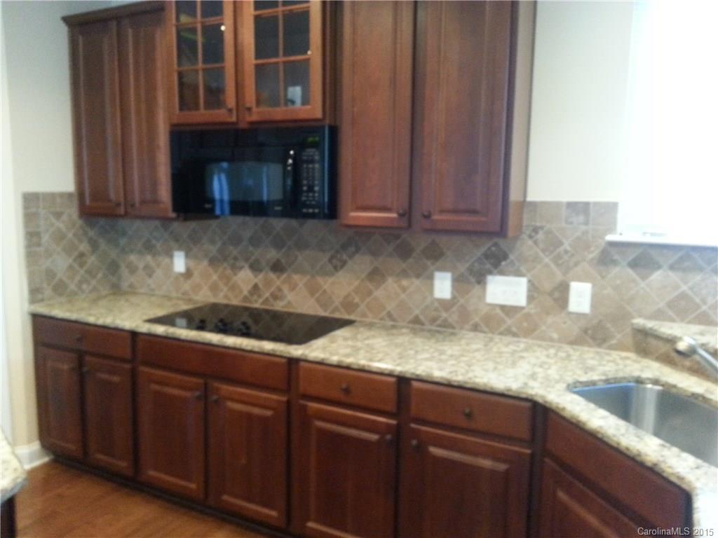 The Palisades - Residential Lease