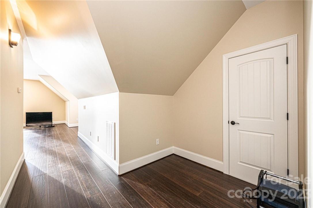 Abernethy Park - Residential