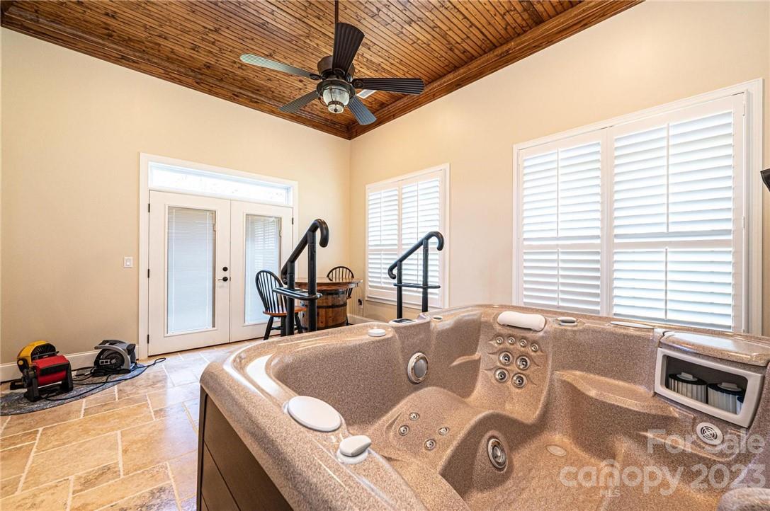 Abernethy Park - Residential