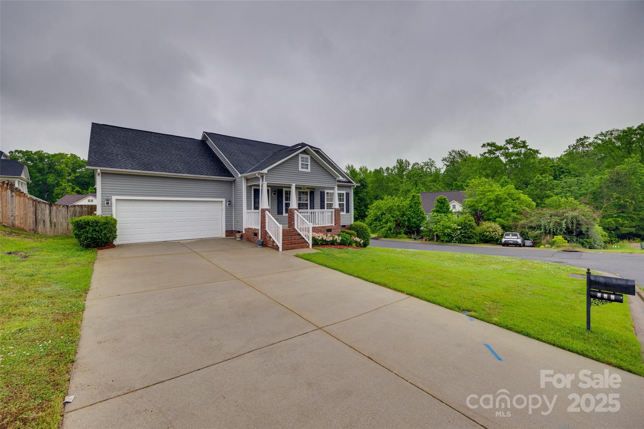 Hallmark Glen - Residential