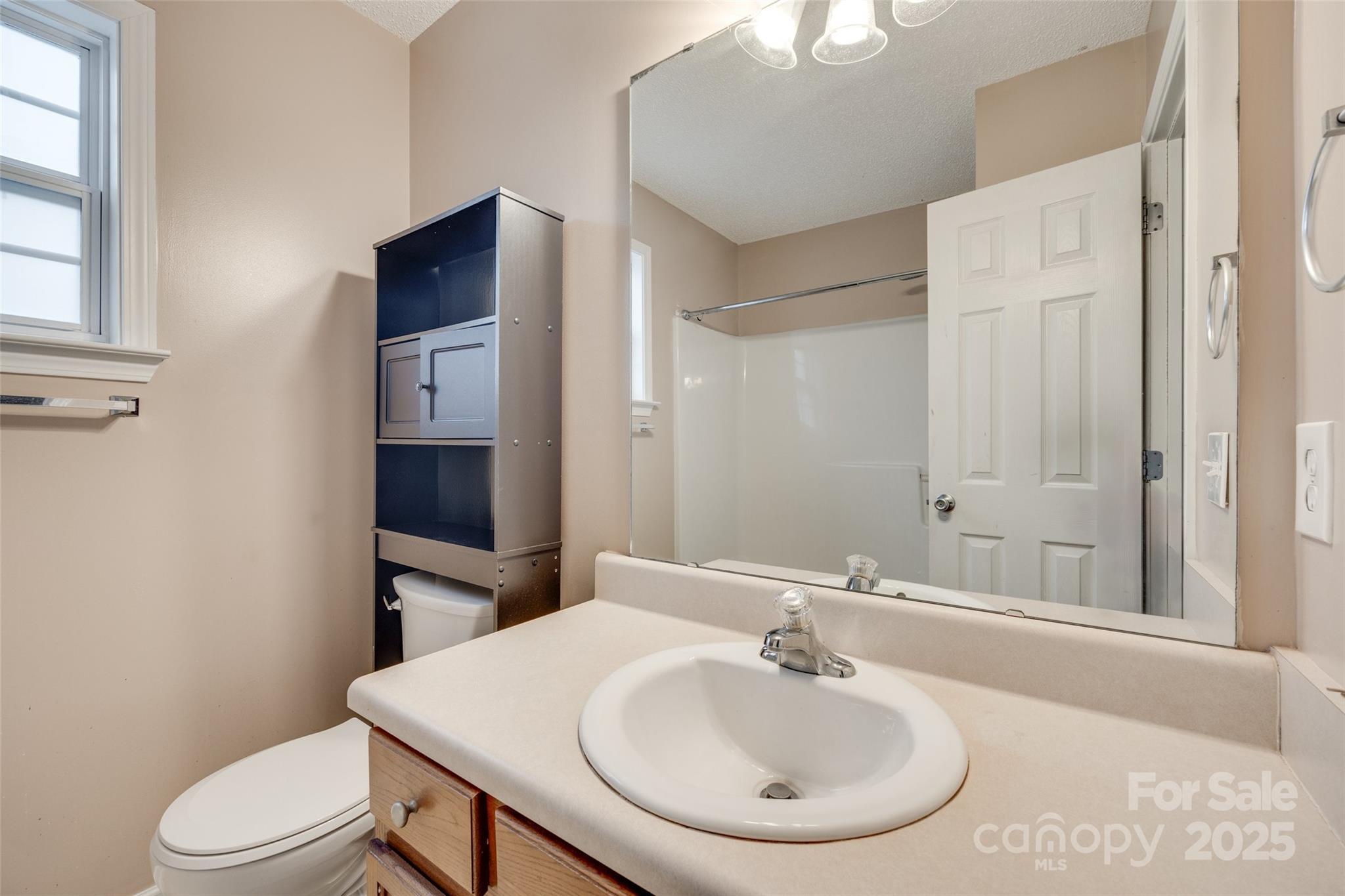 Hallmark Glen - Residential