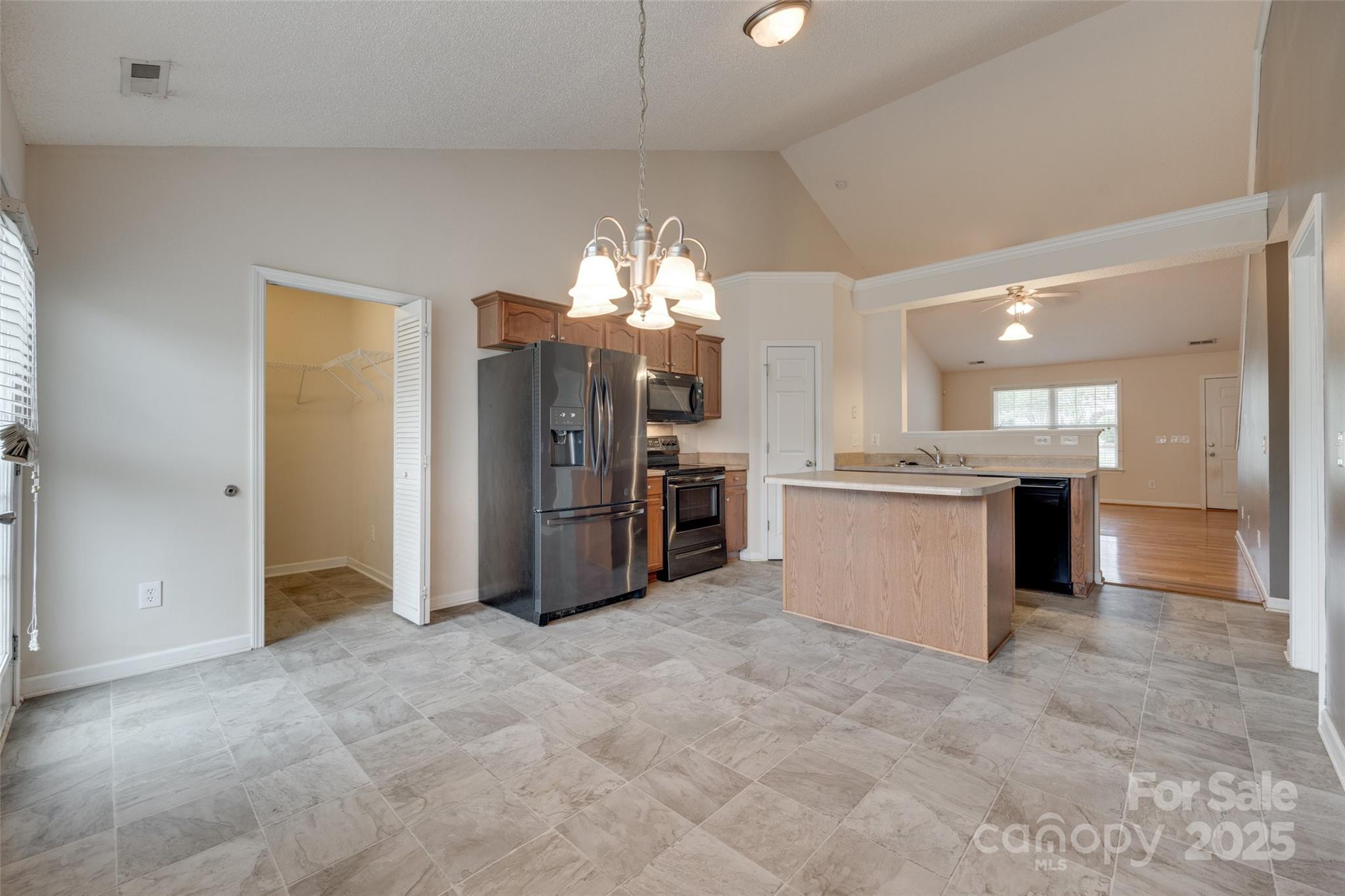 Hallmark Glen - Residential