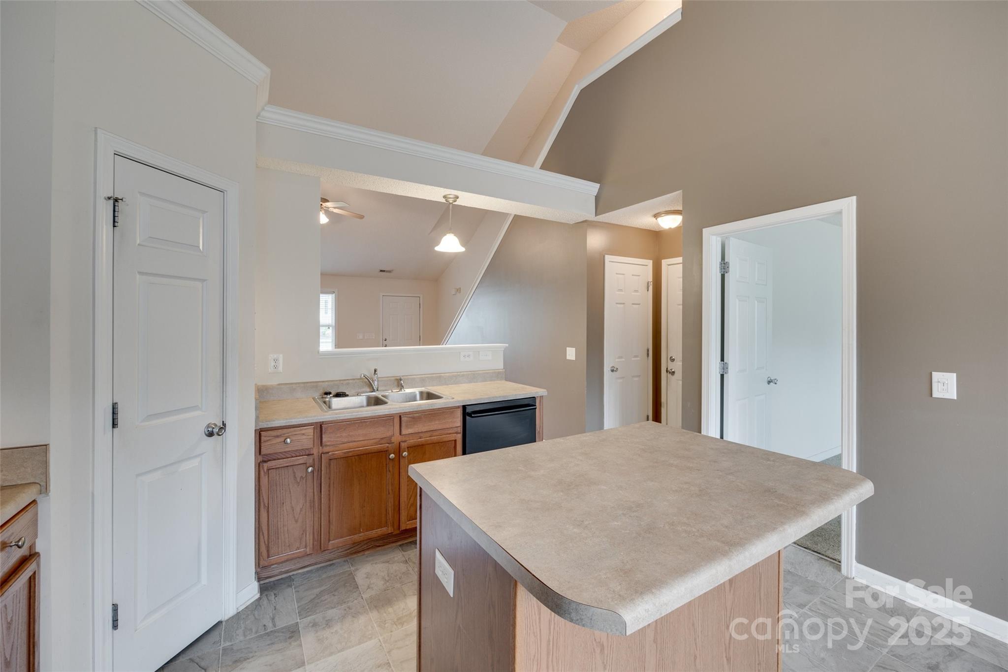 Hallmark Glen - Residential