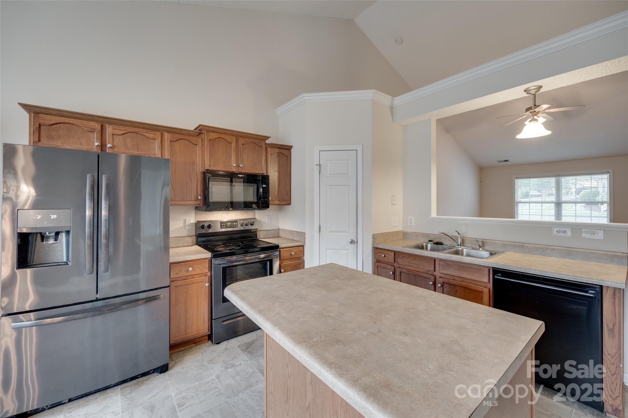 Hallmark Glen - Residential