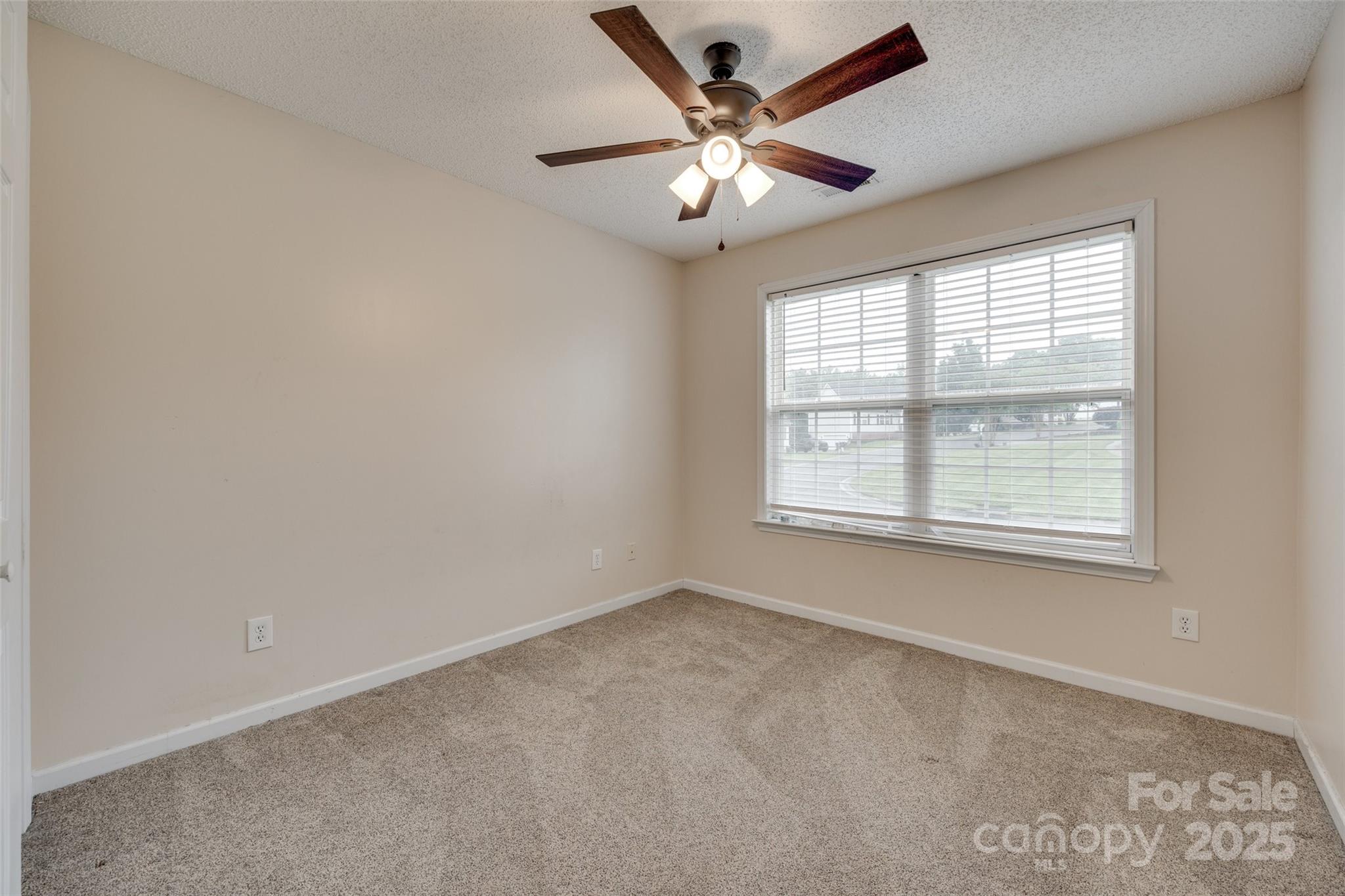 Hallmark Glen - Residential