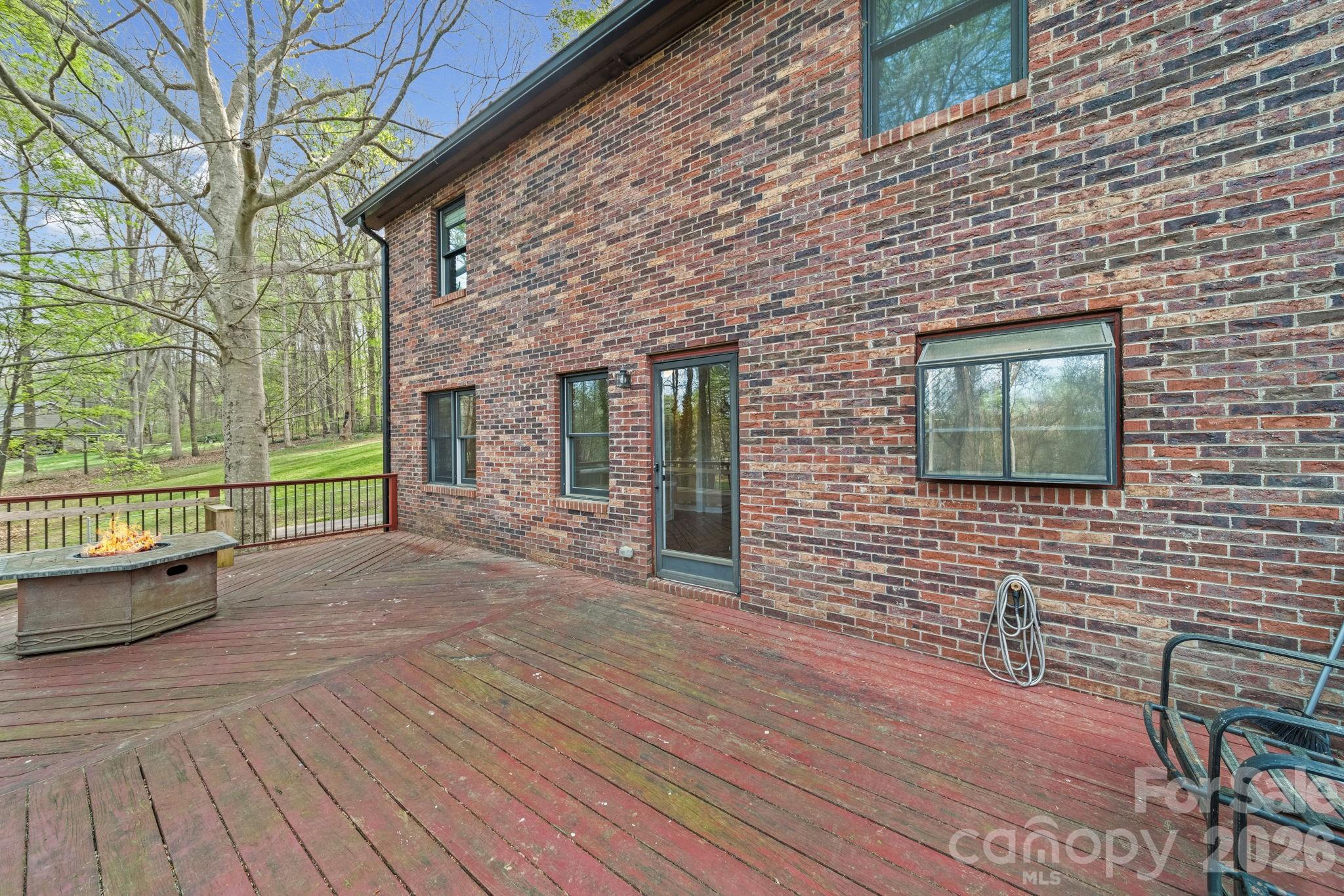 Random Woods - Residential