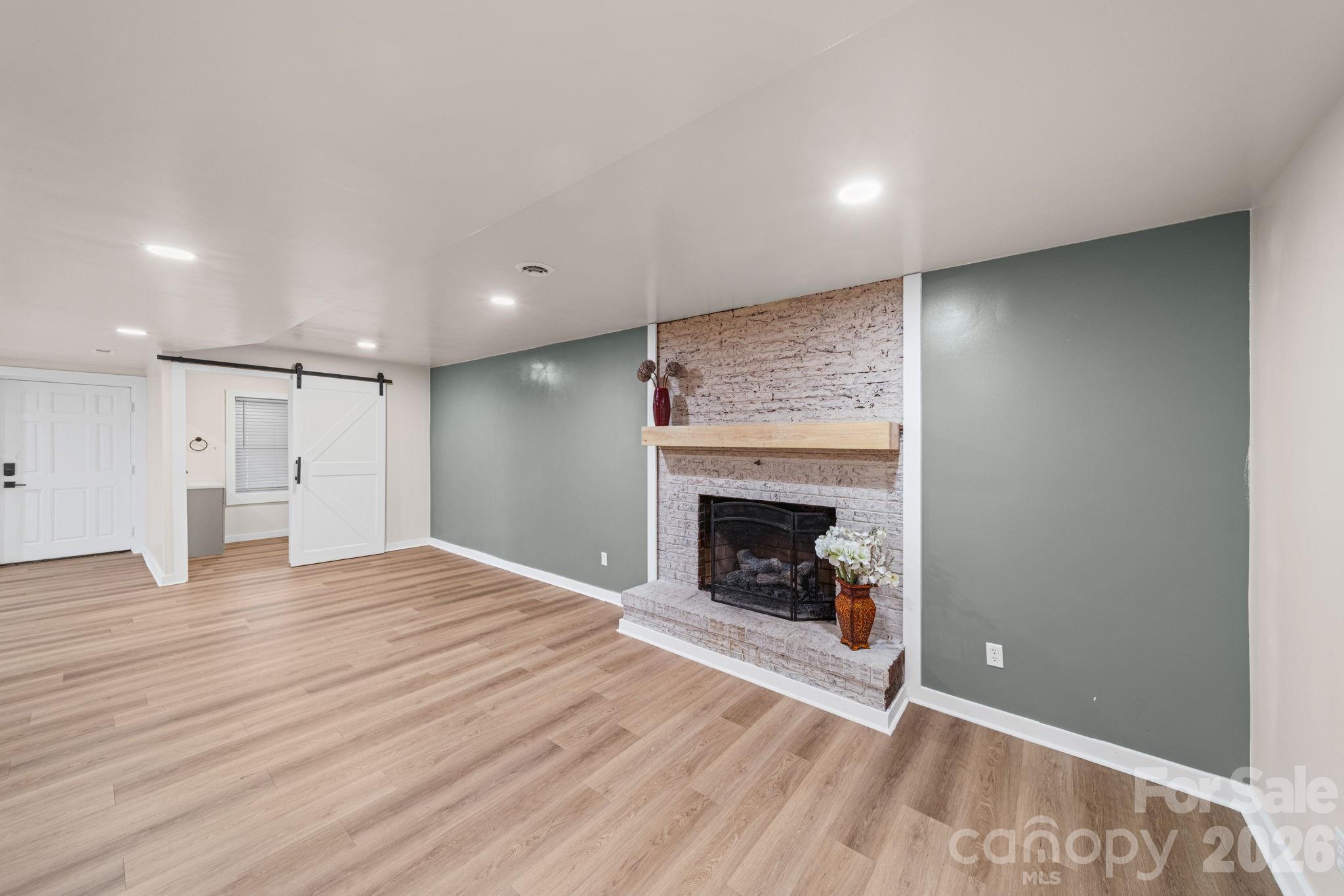 Random Woods - Residential