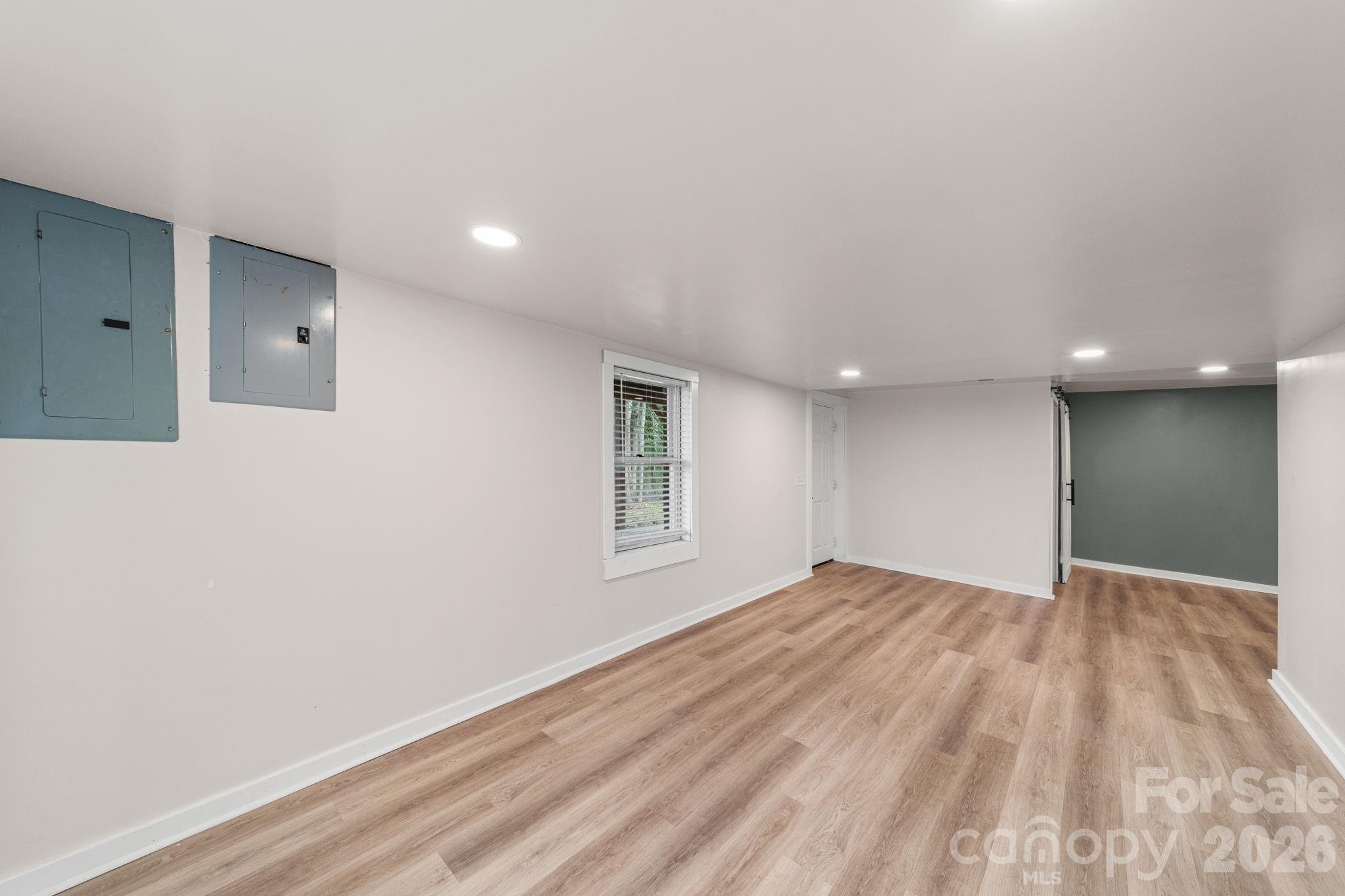 Random Woods - Residential