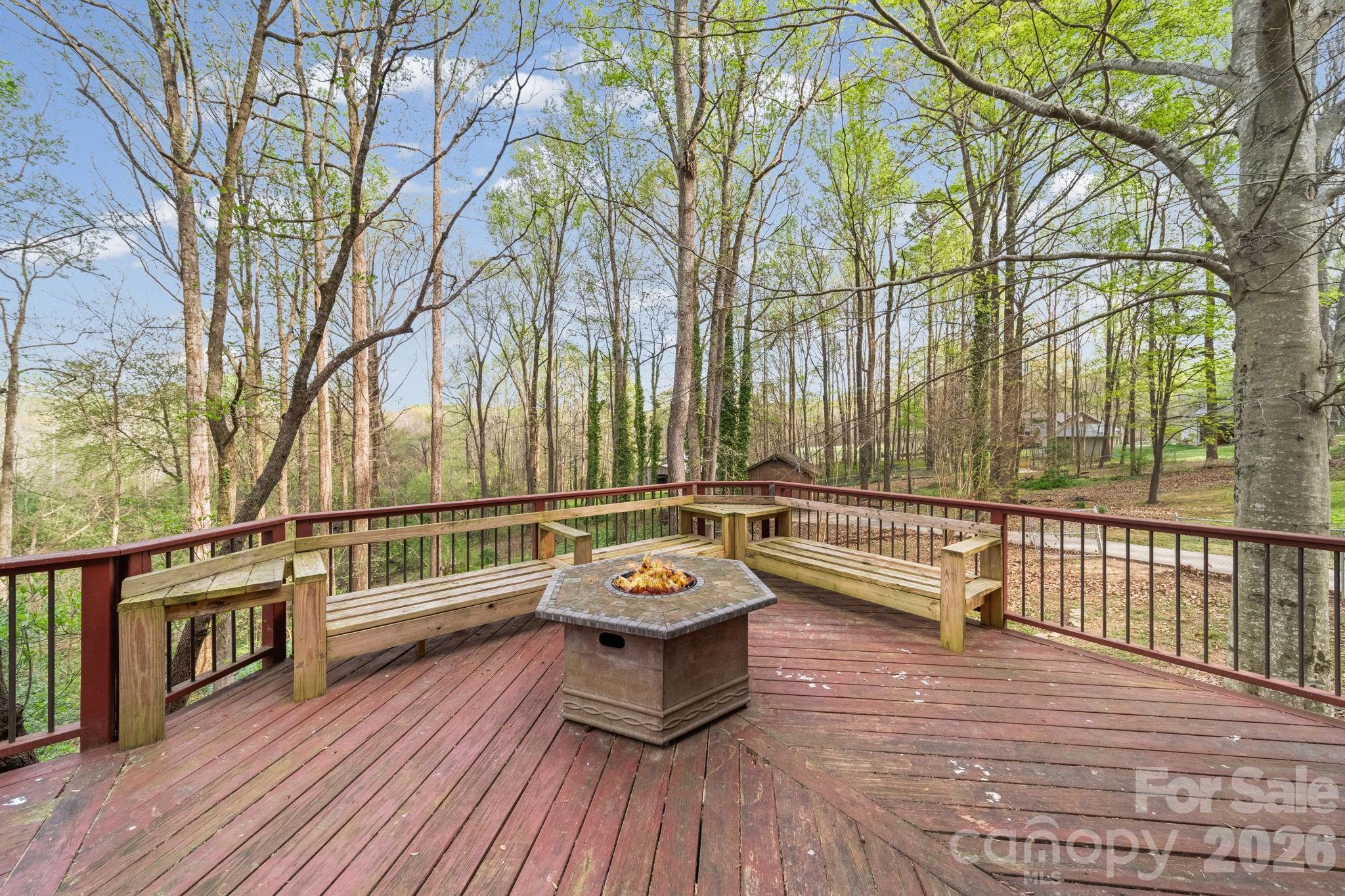 Random Woods - Residential