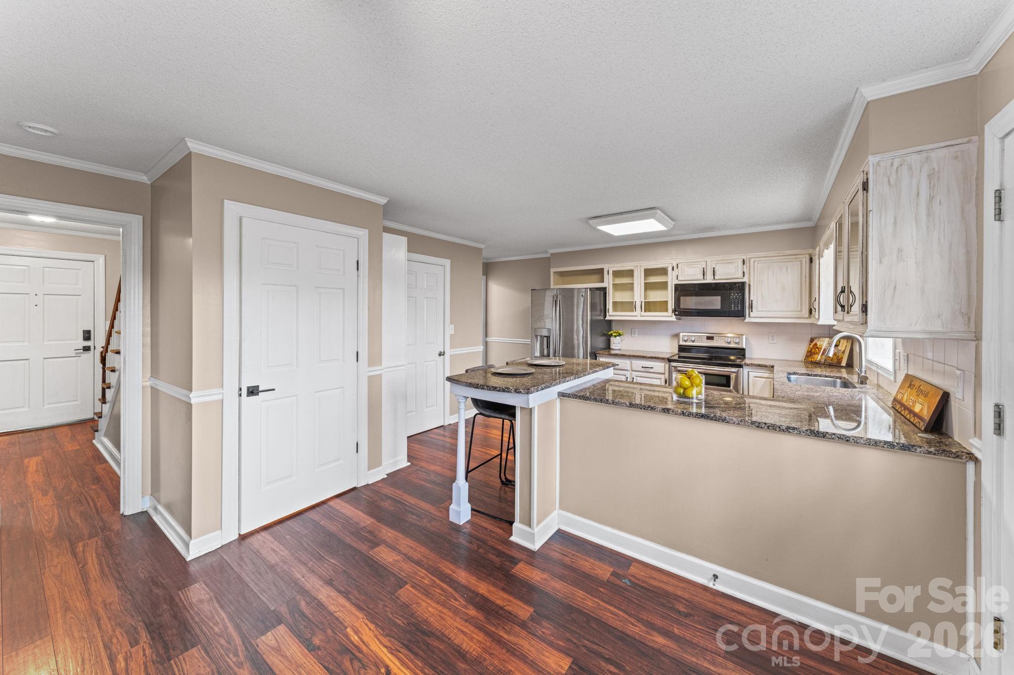 Random Woods - Residential