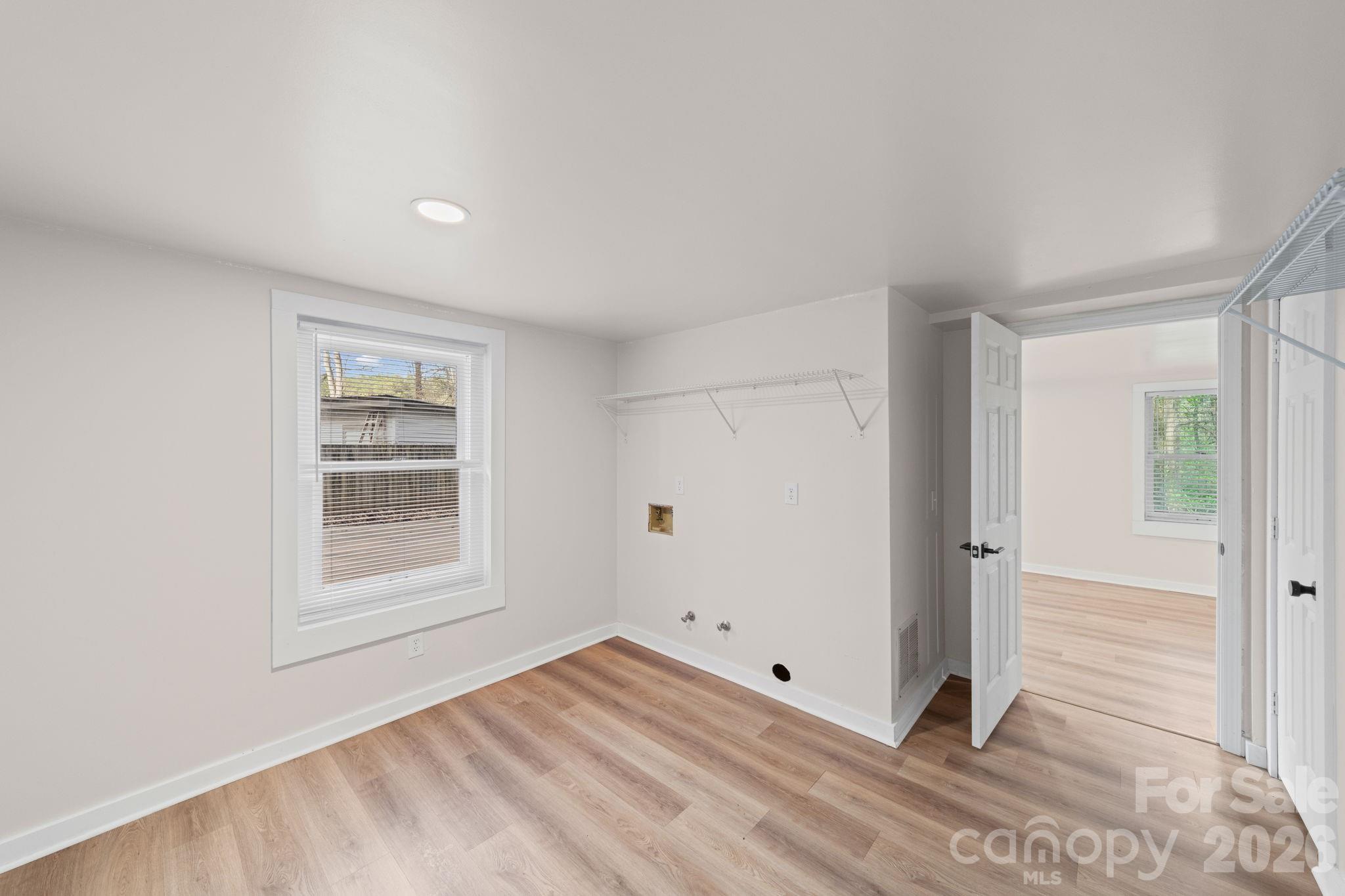 Random Woods - Residential