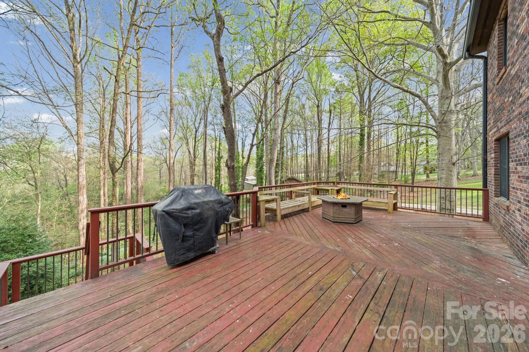 Random Woods - Residential