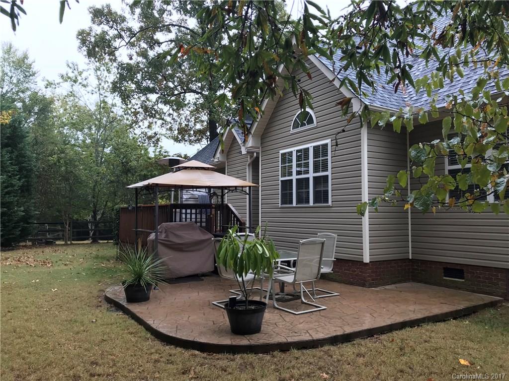 Colonial Village - Residential