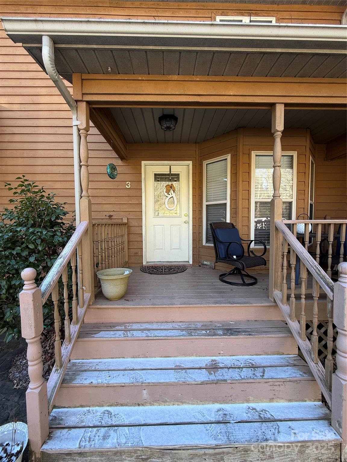 151 Country Club Drive 3