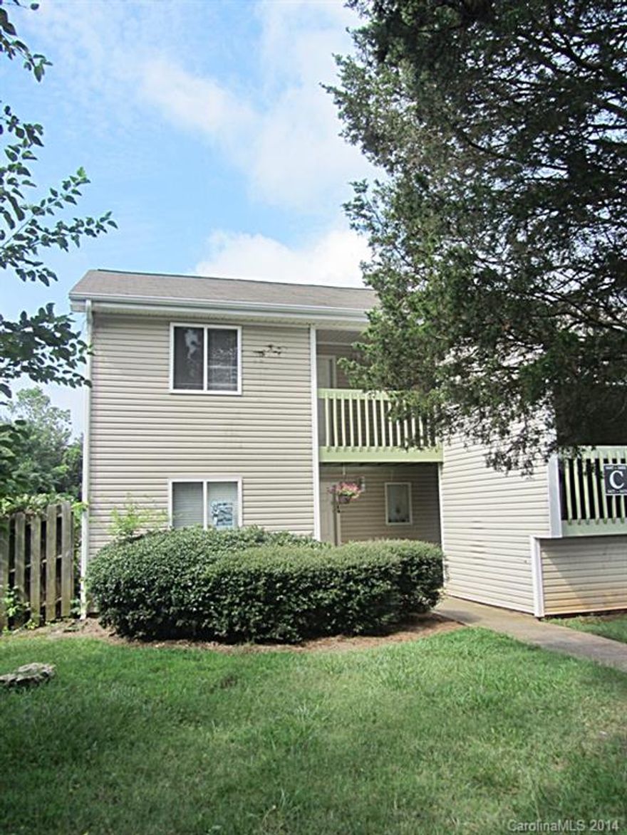 Cute 2 bedroom, 2 bath end unit condo in Rock Hill! New carpet & fresh paint! Community pool! Easy access to Winthrop & York Tech as well as I-77! Close to shopping & restaurants. Strongly encouraged that offers include proof of funds/pre-approval & is required for seller's final acceptance.