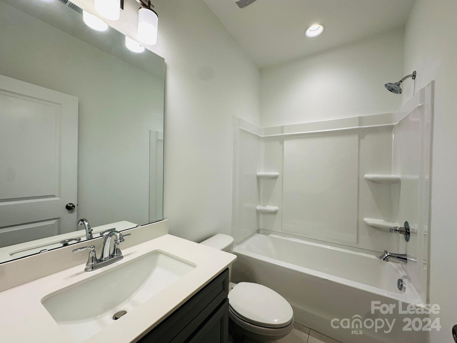 Royall Townes - Residential Lease