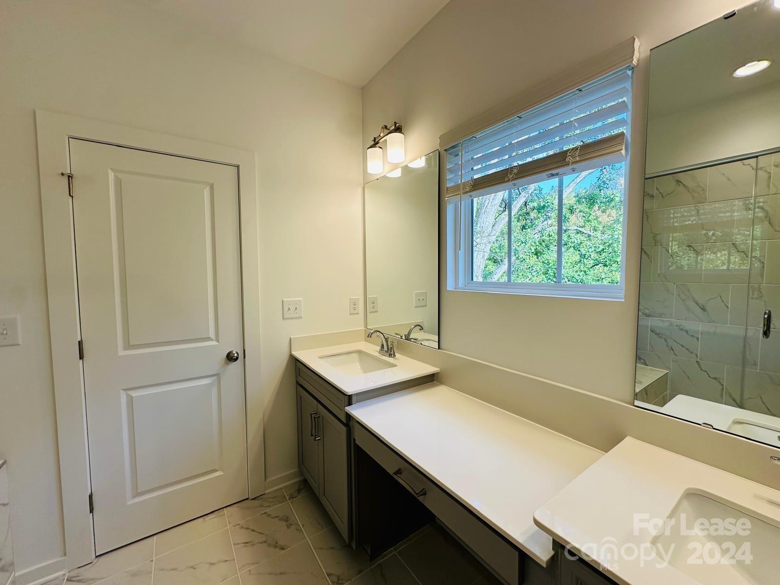 Royall Townes - Residential Lease
