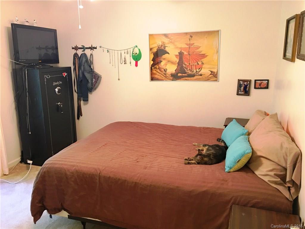 Haw Creek Heights - Residential