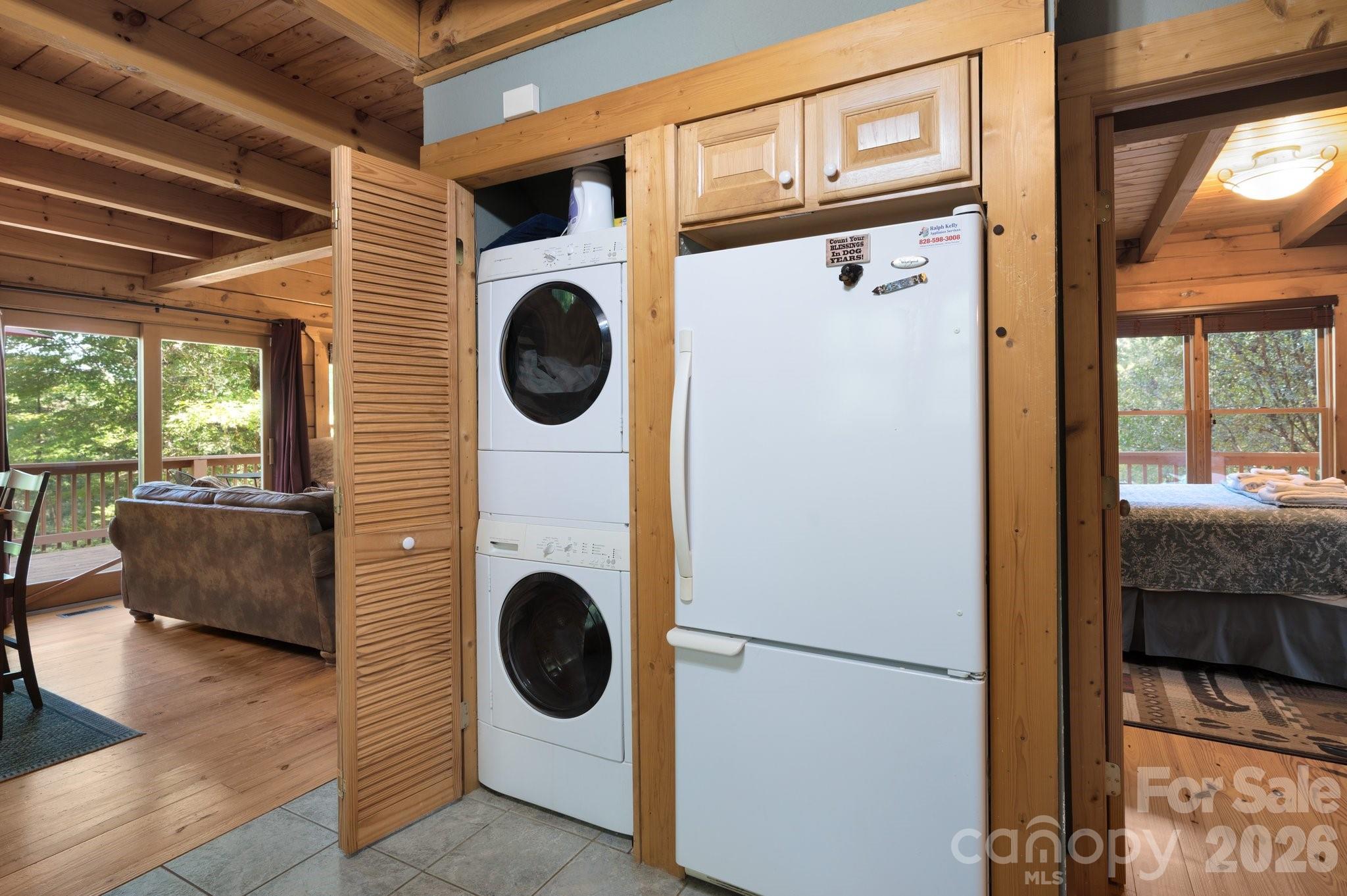 Laurel Lakes - Residential