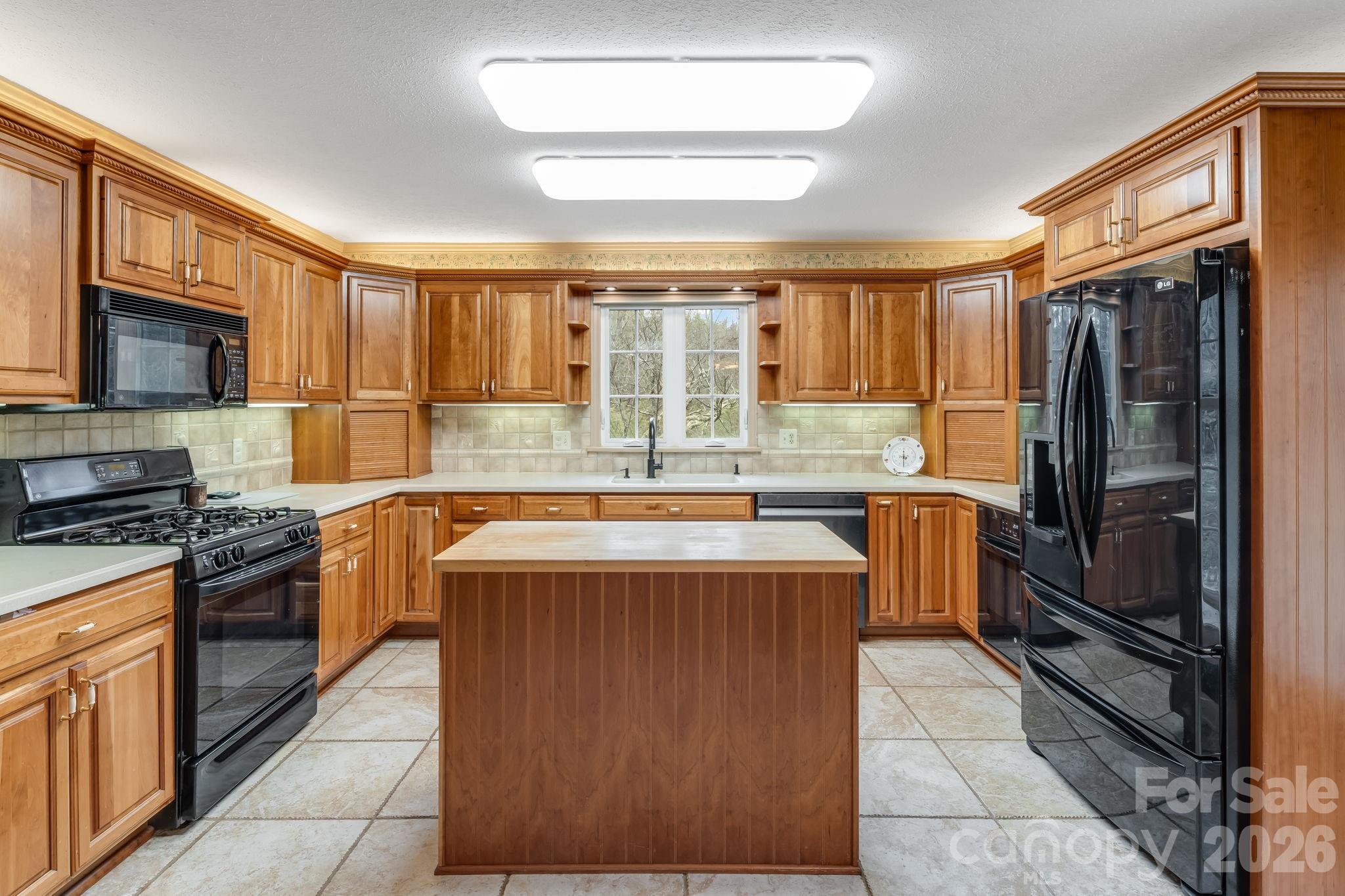 Echo Lake - Residential