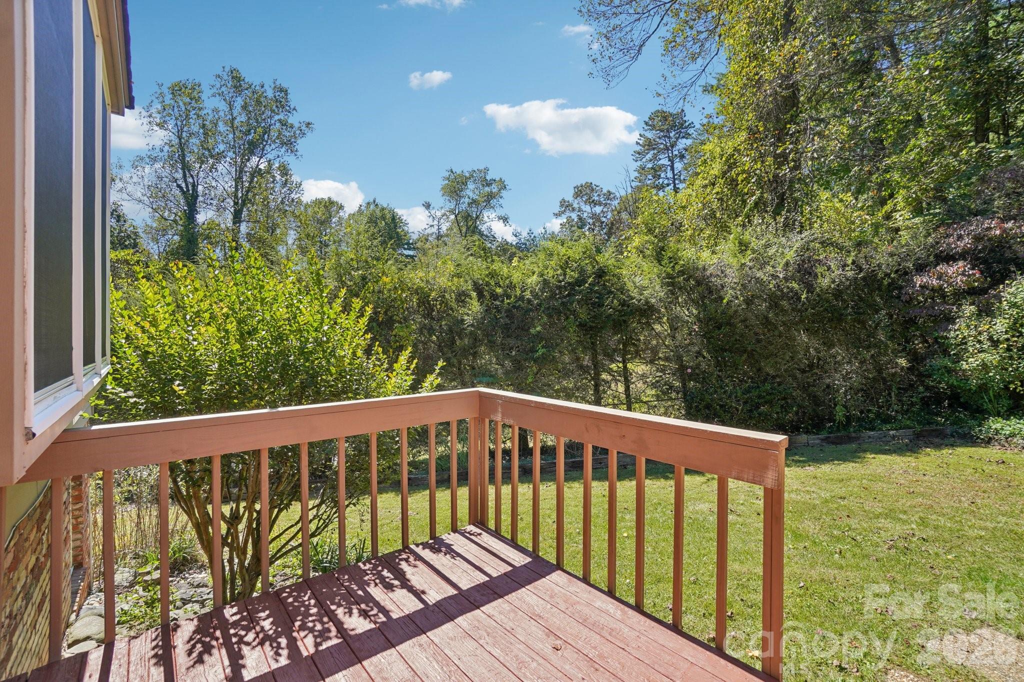 Echo Lake - Residential