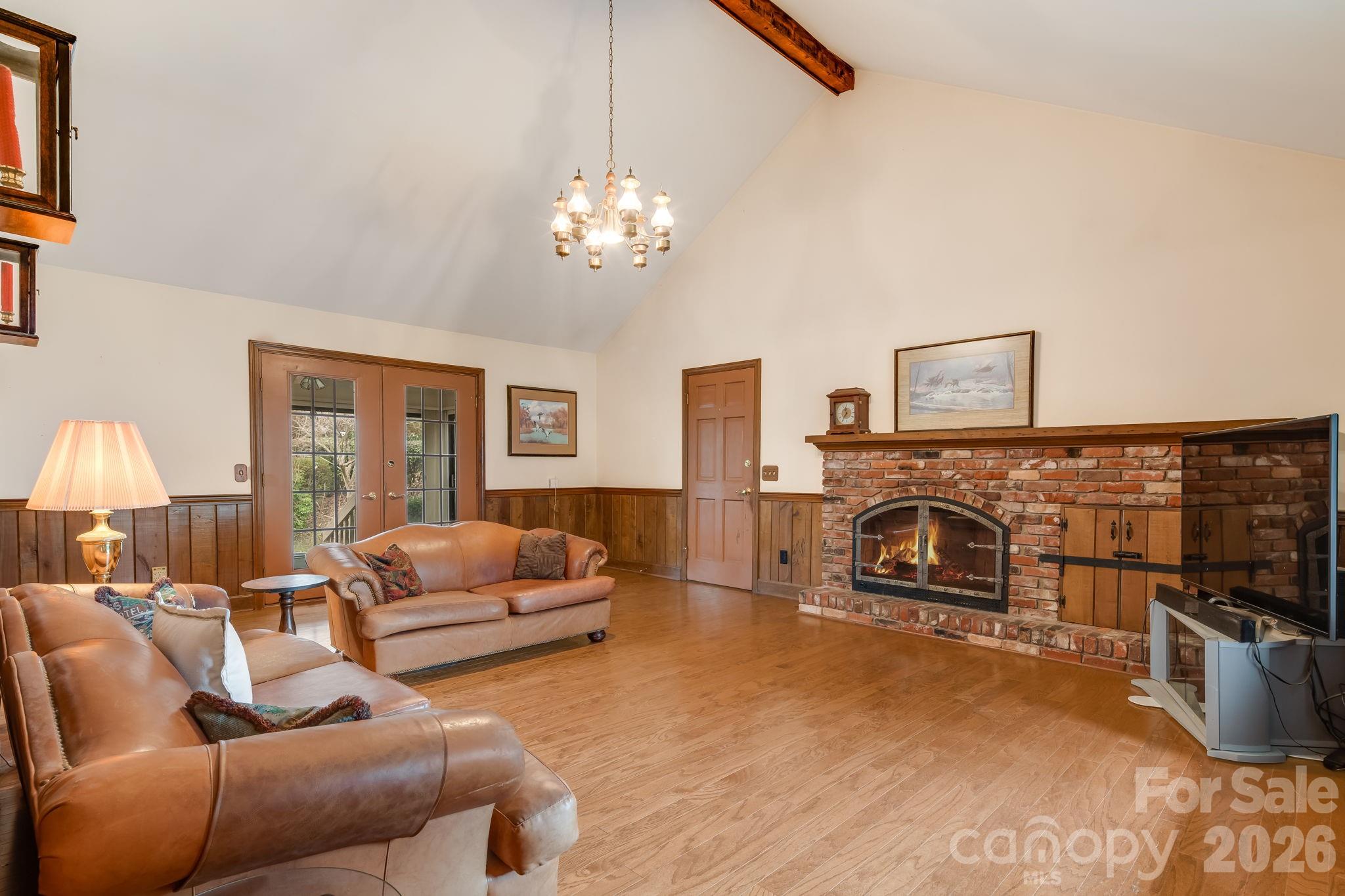 Echo Lake - Residential