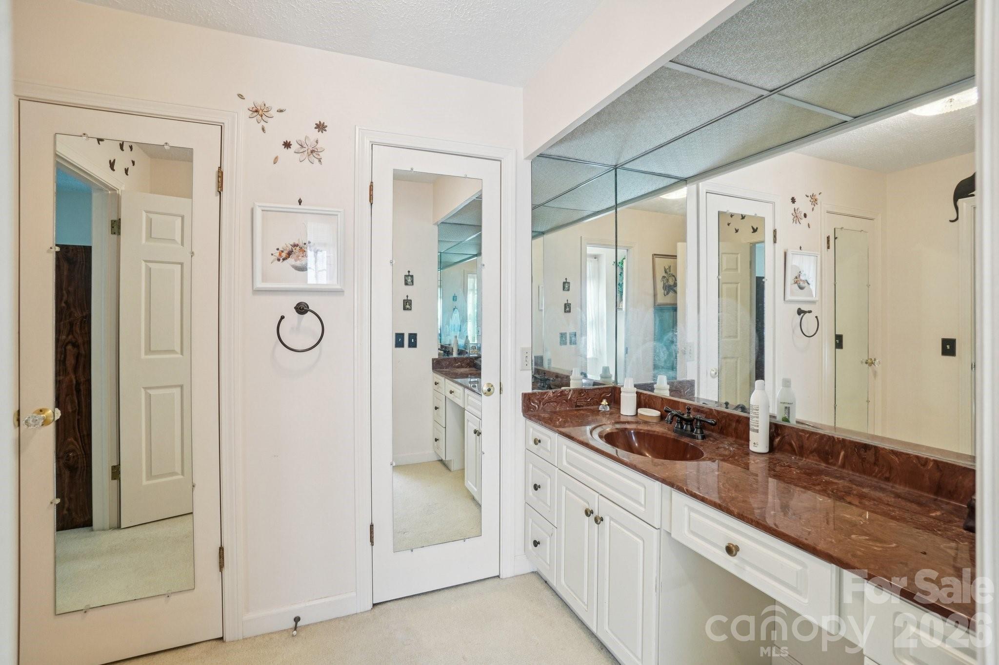 Echo Lake - Residential