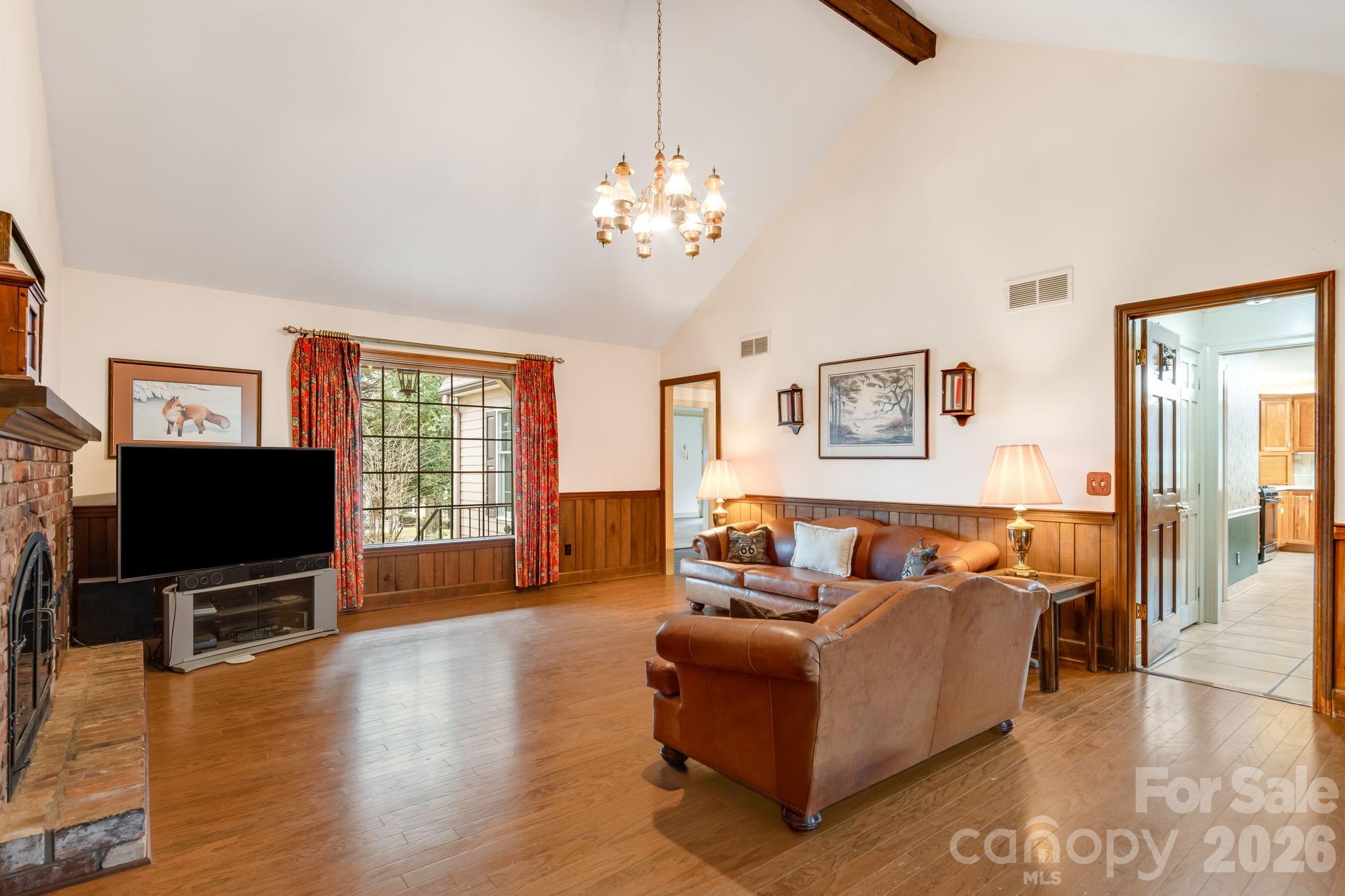 Echo Lake - Residential