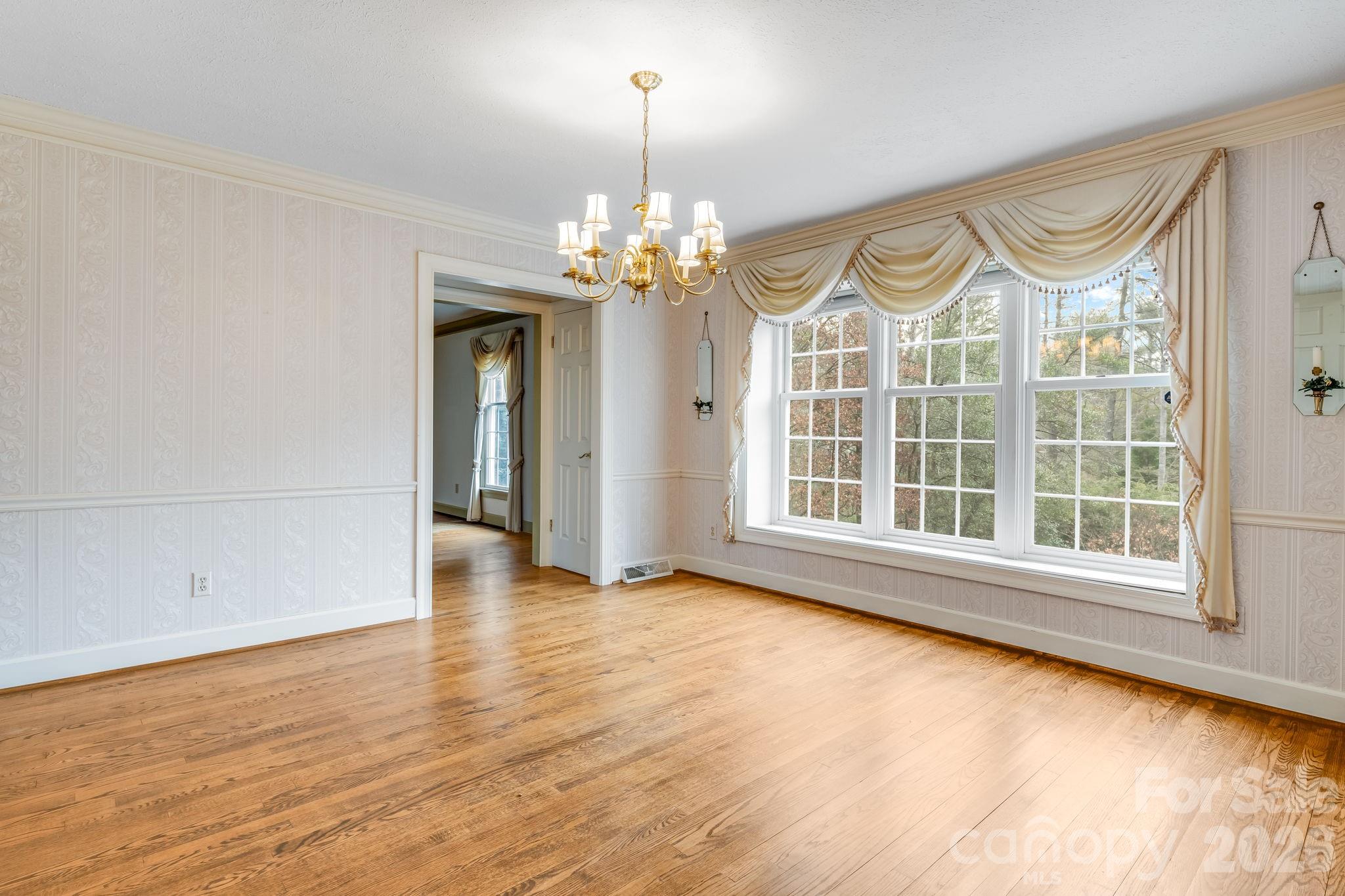 Echo Lake - Residential