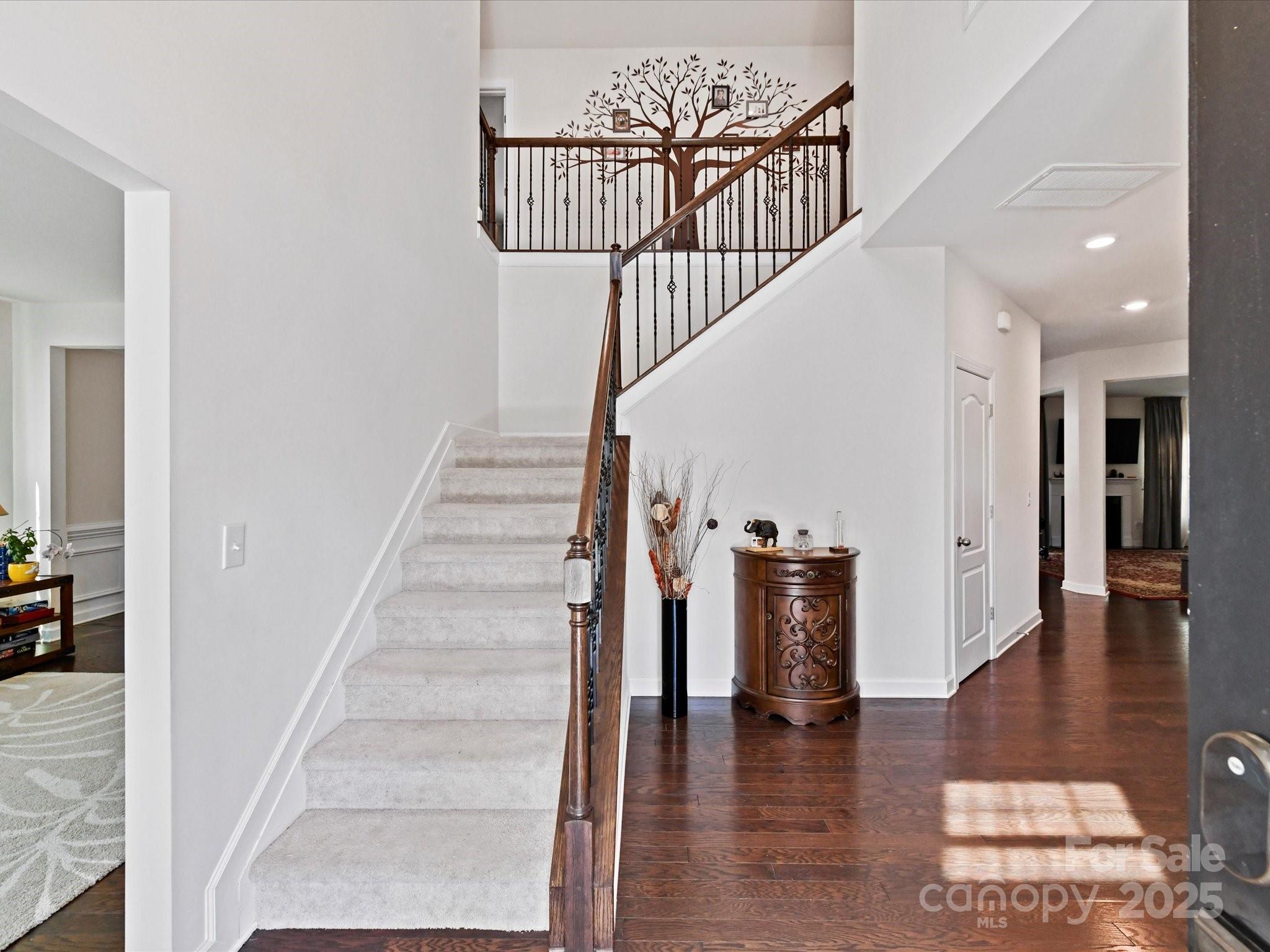 9890 Travertine Trail