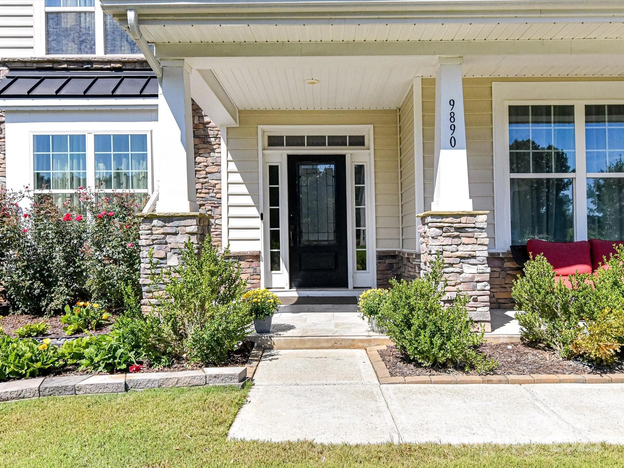 9890 Travertine Trail