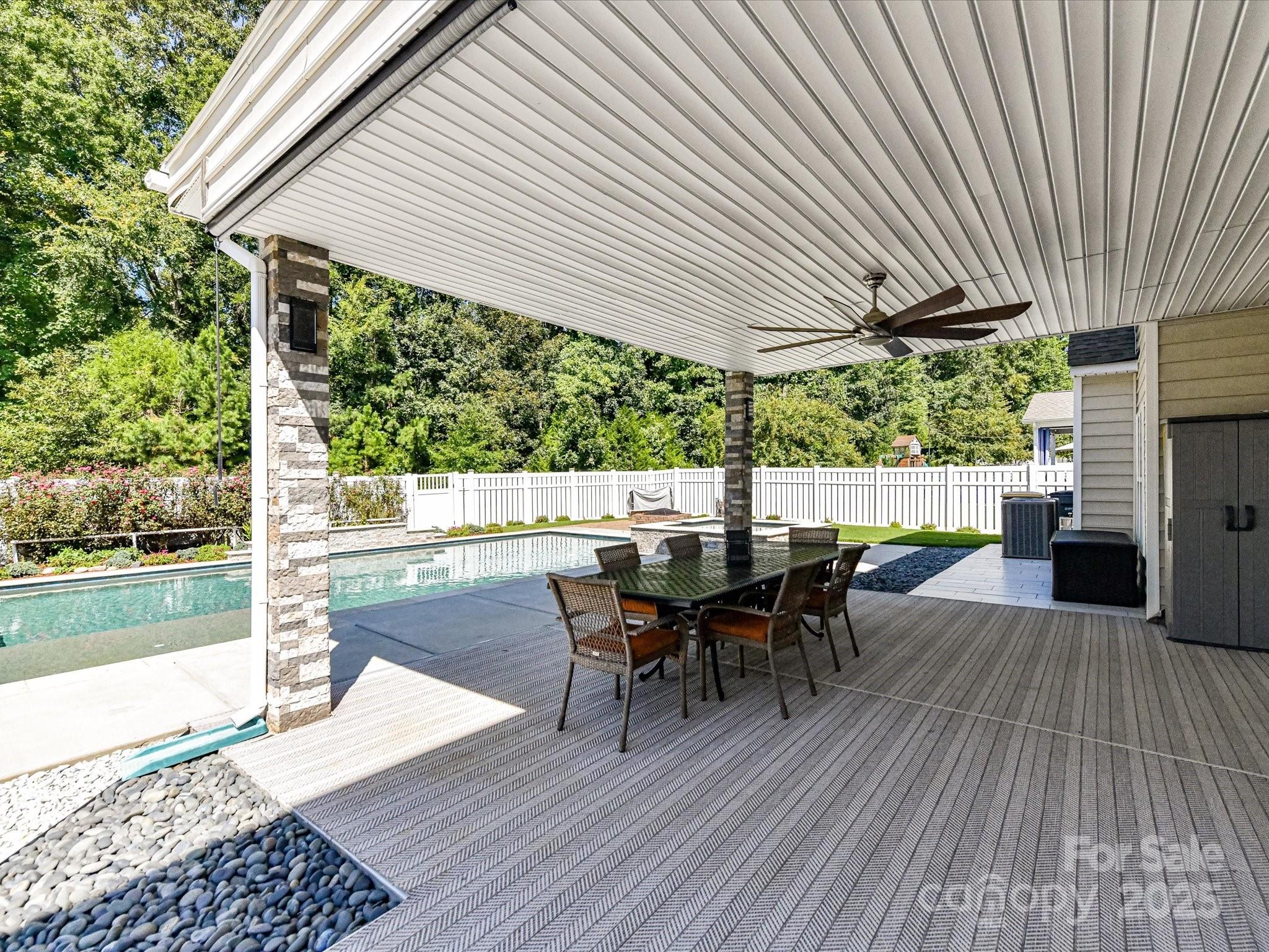 Waterford on the Rocky River - Residential