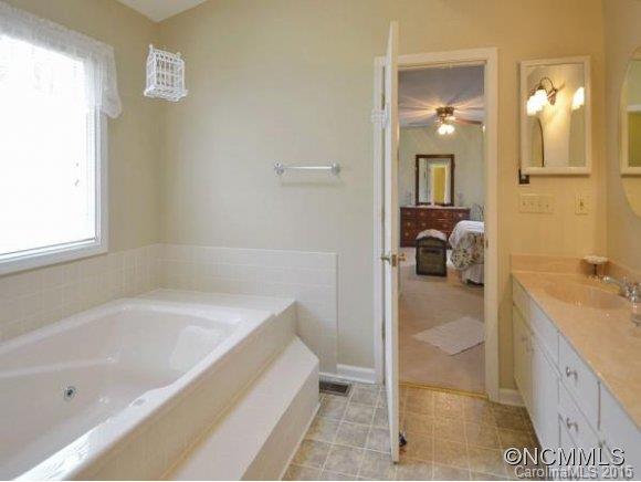 Cummings Cove - Residential