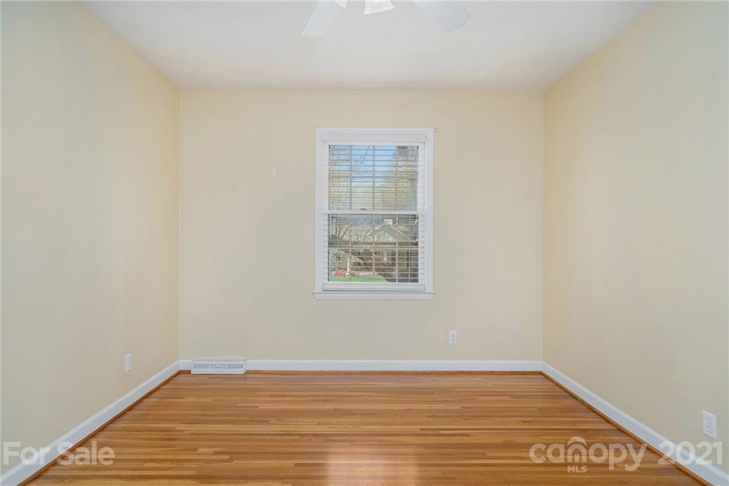 Beverly Woods - Residential