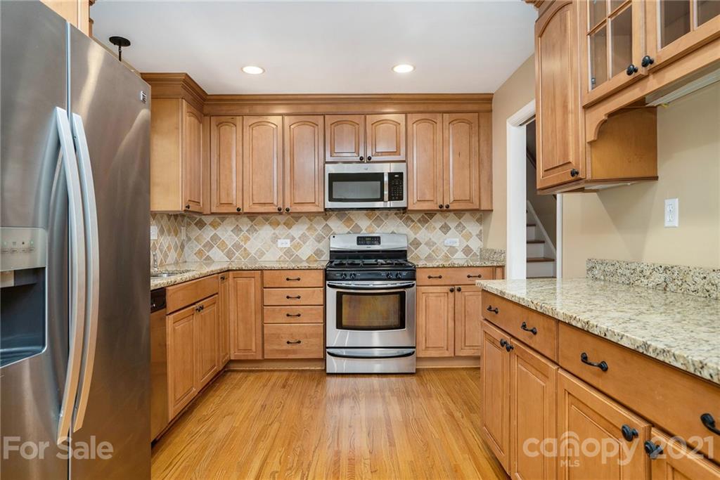 Beverly Woods - Residential
