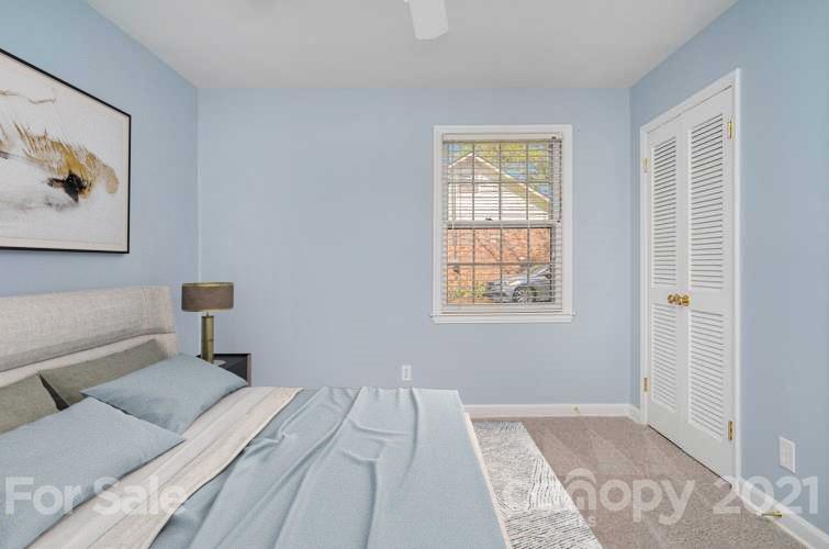 Beverly Woods - Residential