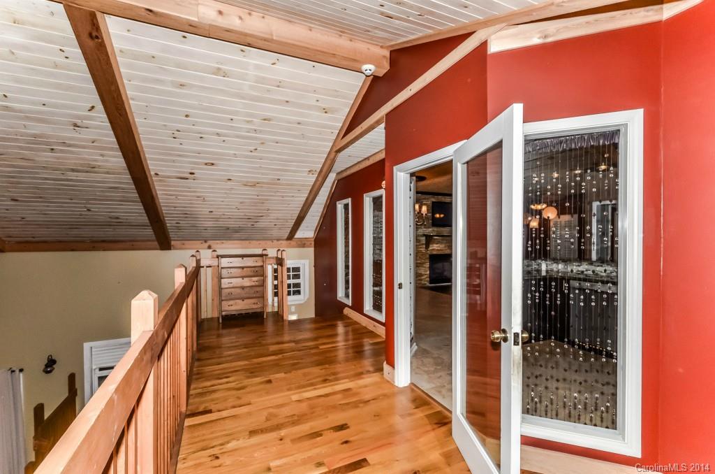 Tega Cay - Residential