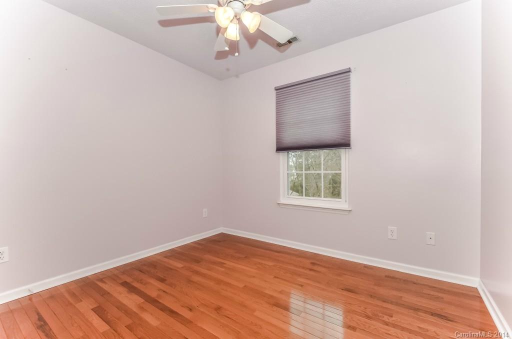 Tega Cay - Residential