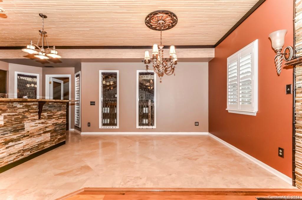 Tega Cay - Residential