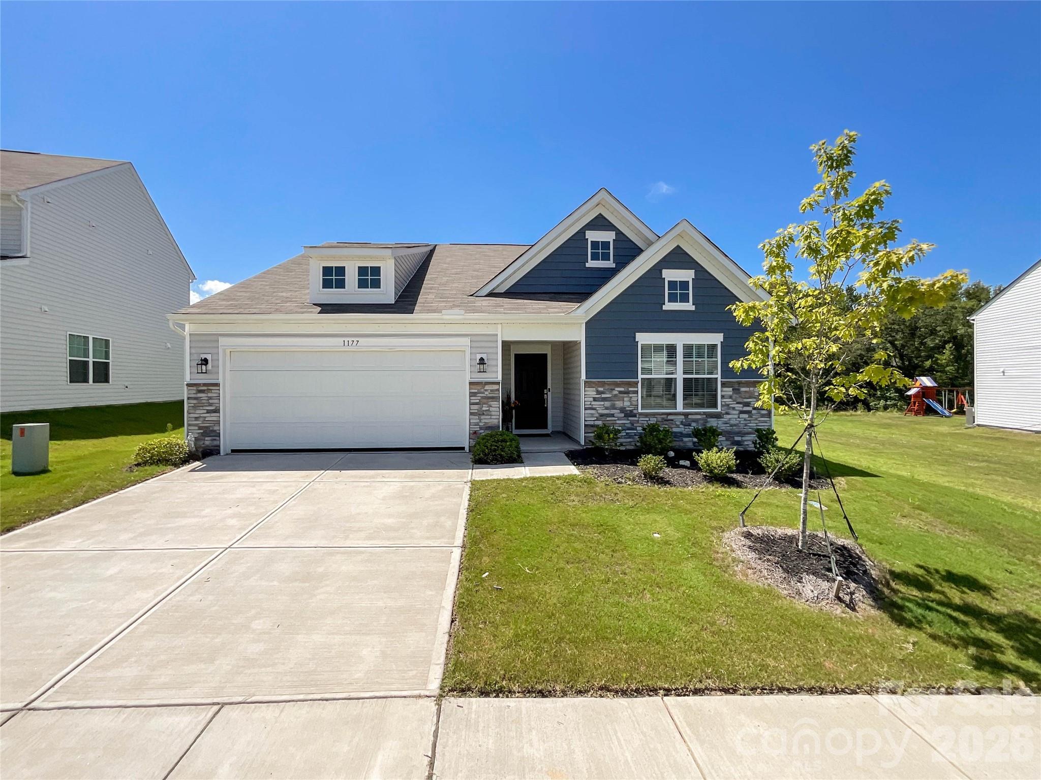 1177 Blackburn Circle