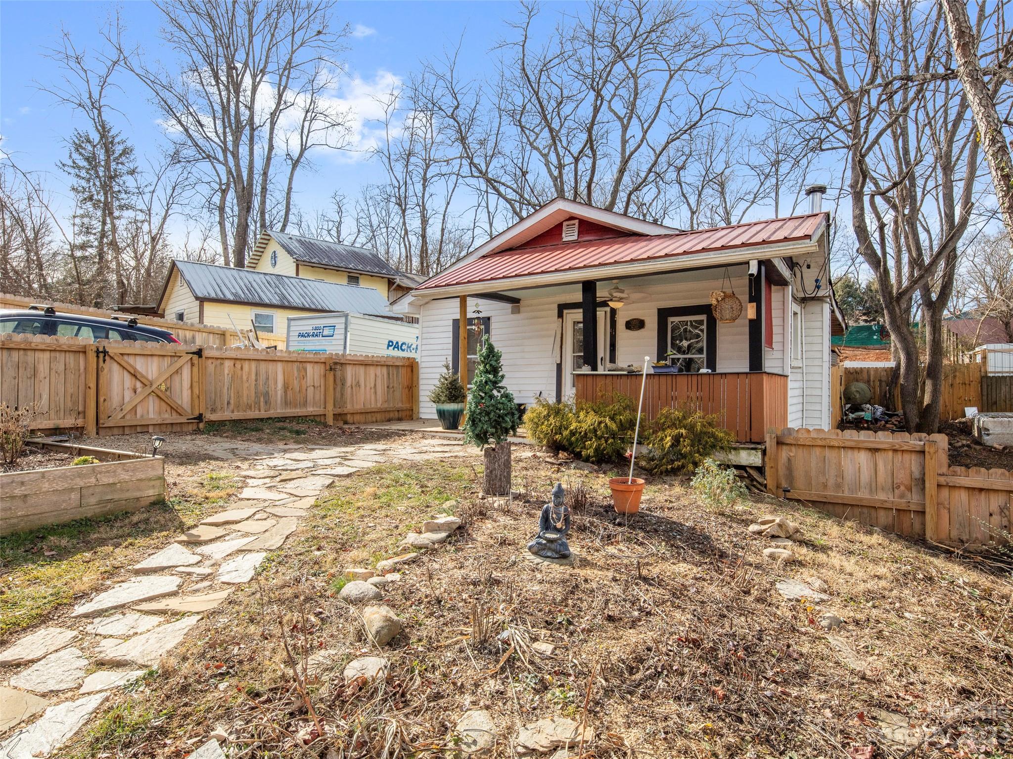 Villa Heights - Residential