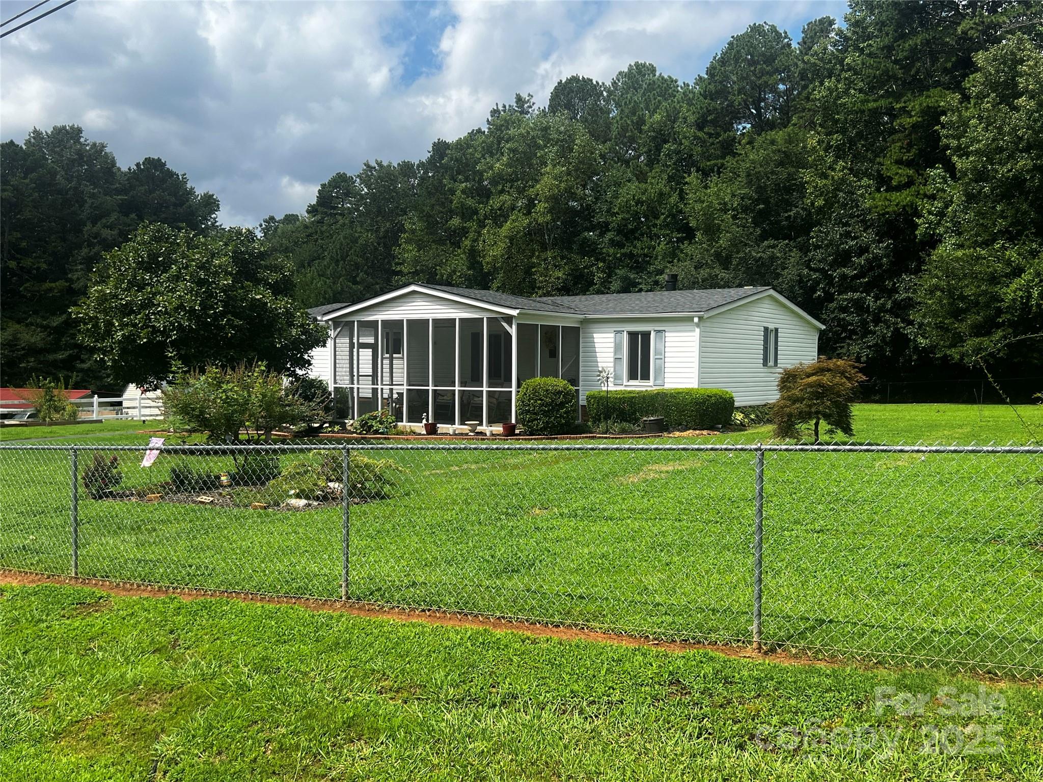 Eagle Chase - Residential