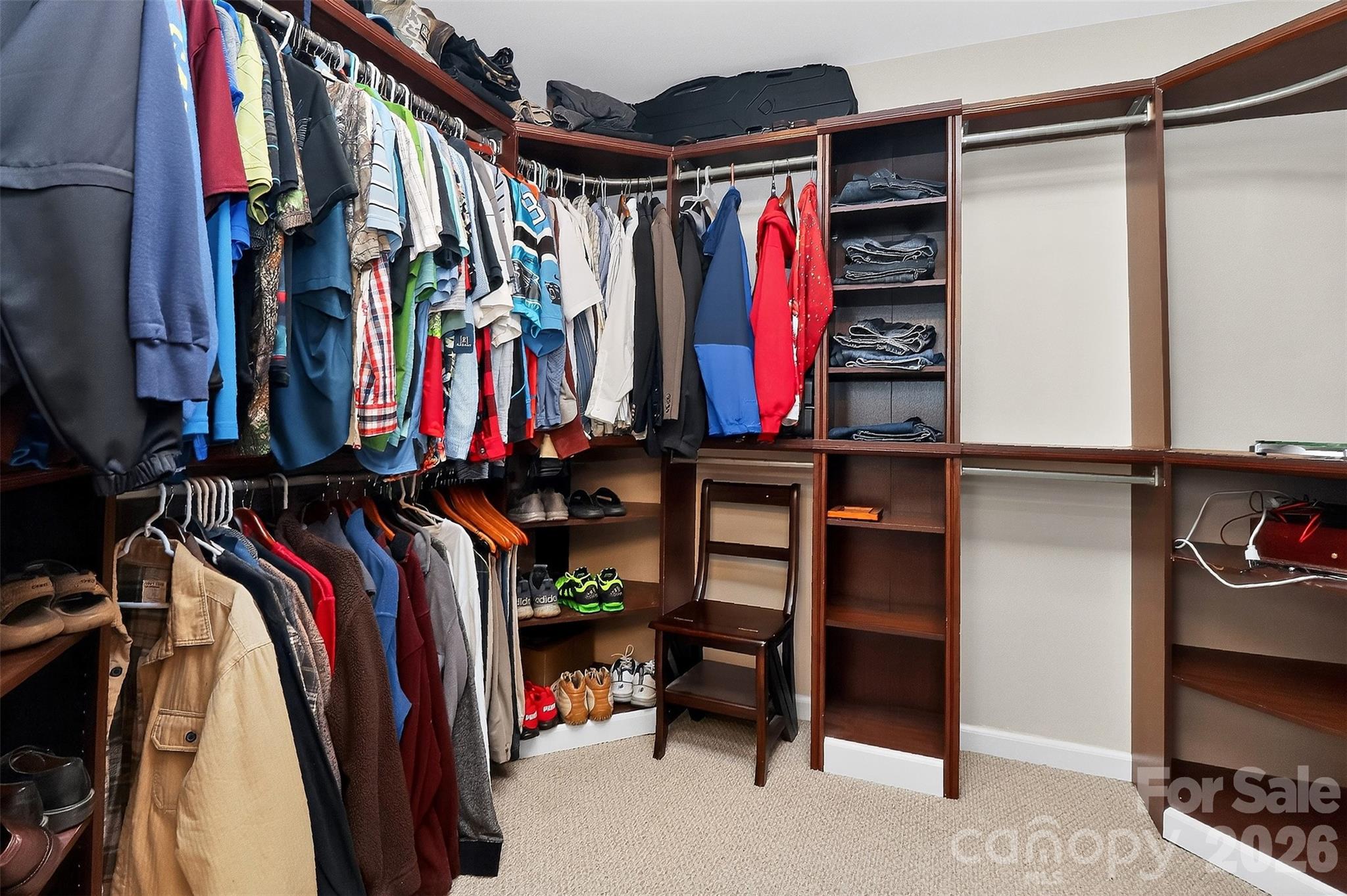 Waterlyn - Residential